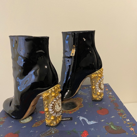 Timeless D&G Booties - Picture 3 of 3